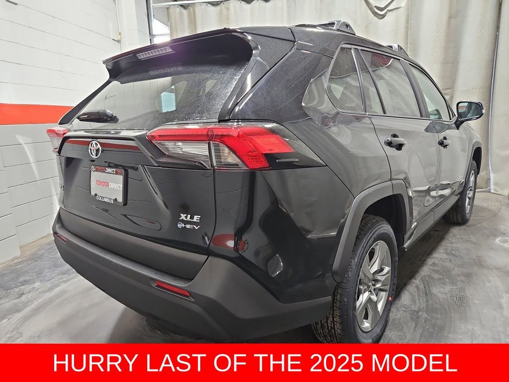 New 2025 Toyota RAV4 XLE image 8