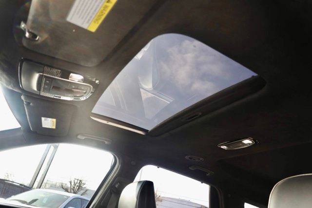 Used 2022 Hyundai Palisade Calligraphy video 2