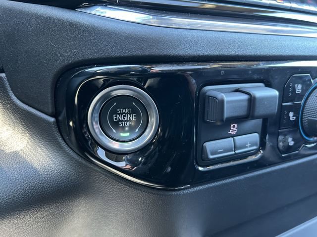 Certified 2024 Chevrolet Silverado 1500 LTZ w/ LTZ Premium Package image 18
