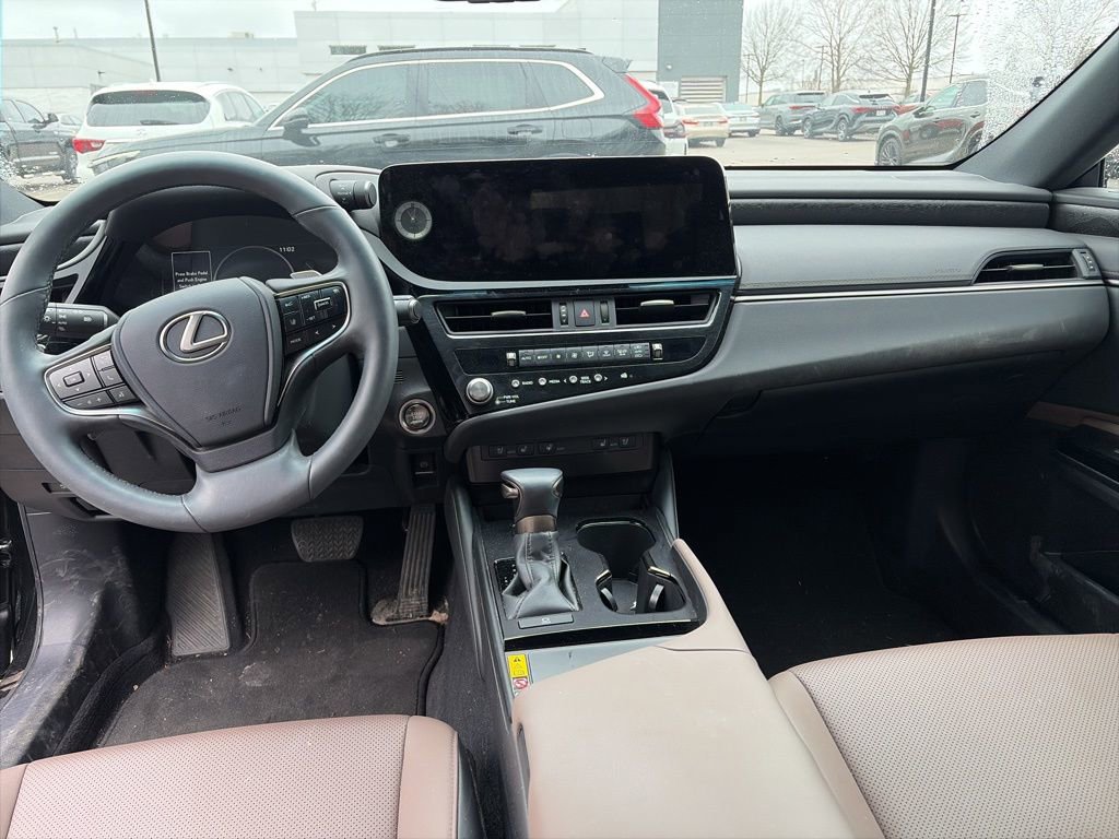 Used 2023 Lexus ES 350 w/ Premium Package image 6