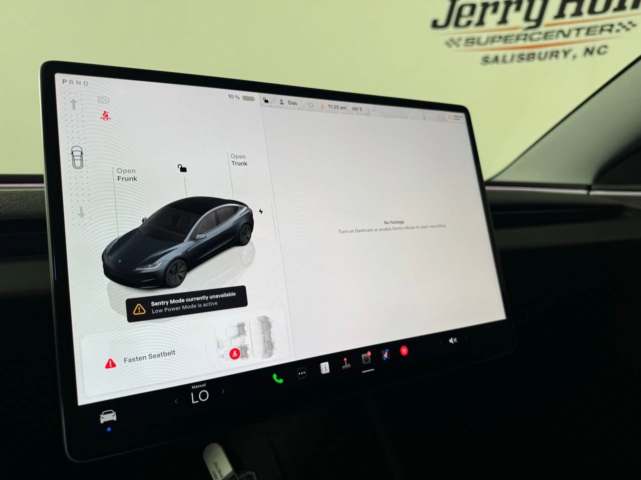 Used 2024 Tesla Model 3 Standard Range RWD image 14