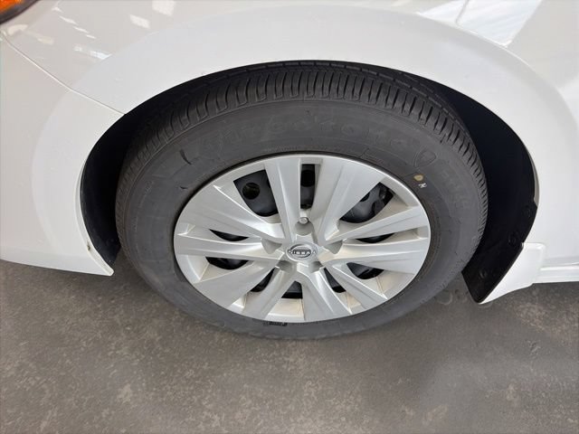 Used 2025 Nissan Sentra S FWD image 25