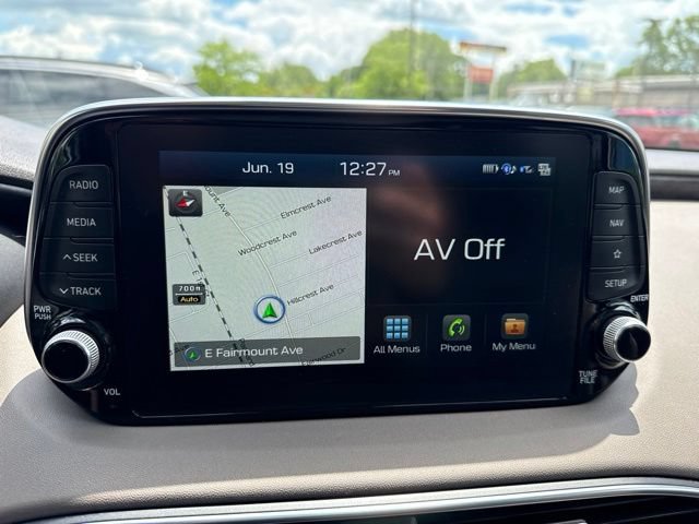 Used 2019 Hyundai Santa Fe AWD image 10