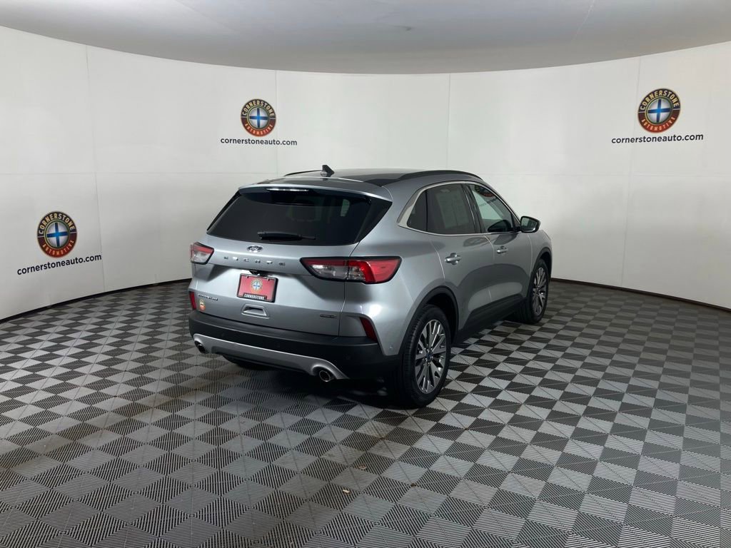 Used 2021 Ford Escape Titanium image 19