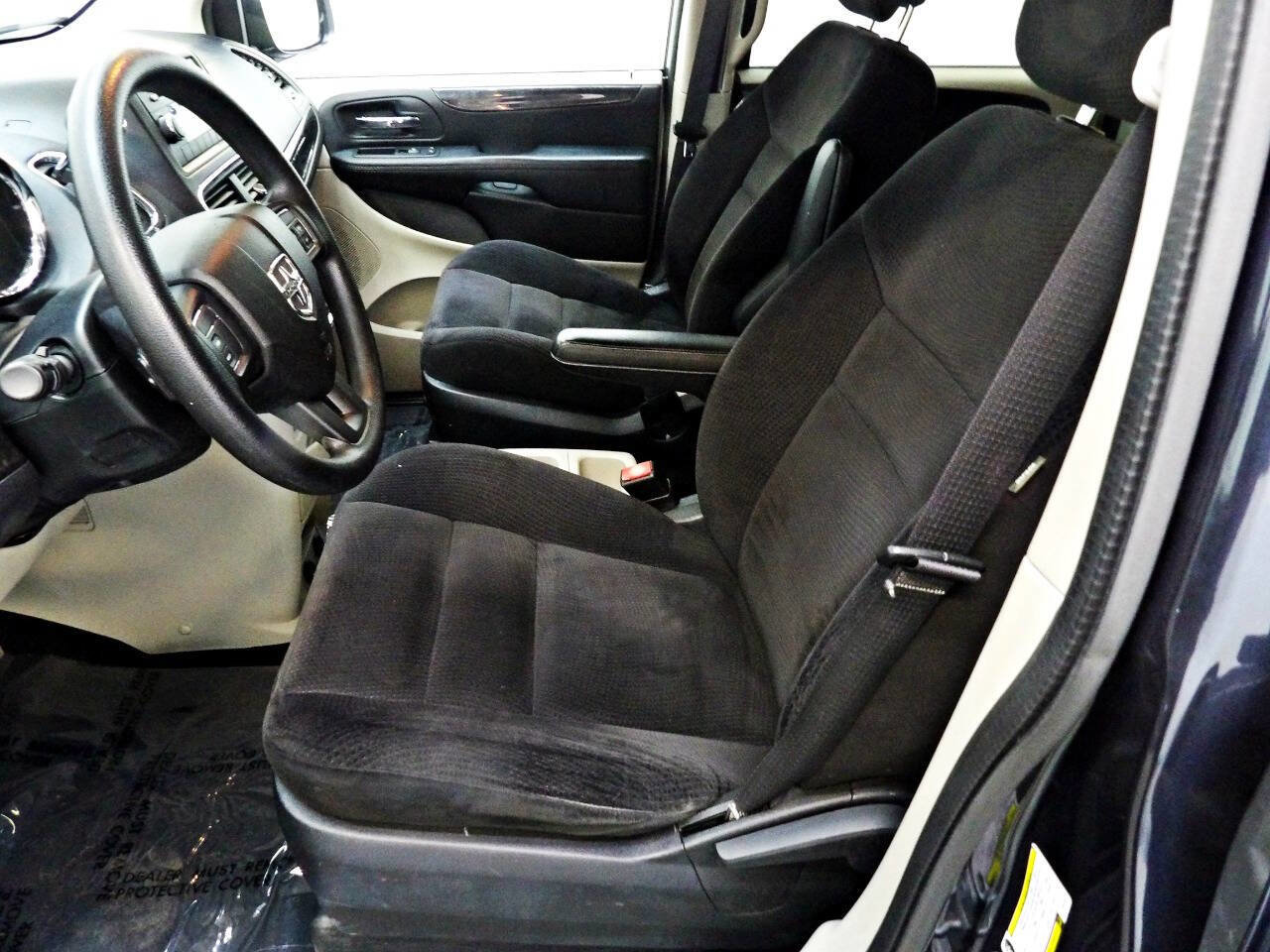 Used 2014 Dodge Grand Caravan SE w/ Quick Order Package 29E SE image 8