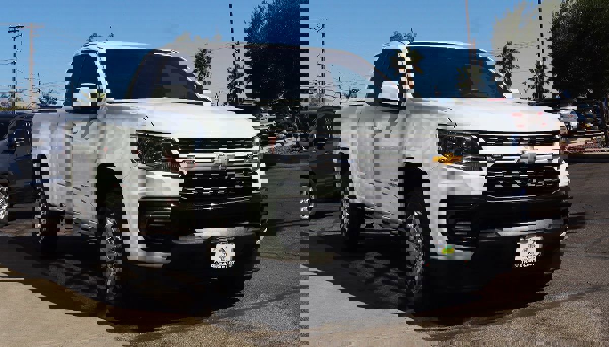 Used 2022 Chevrolet Colorado LT w/ Fleet Safety Package image 14