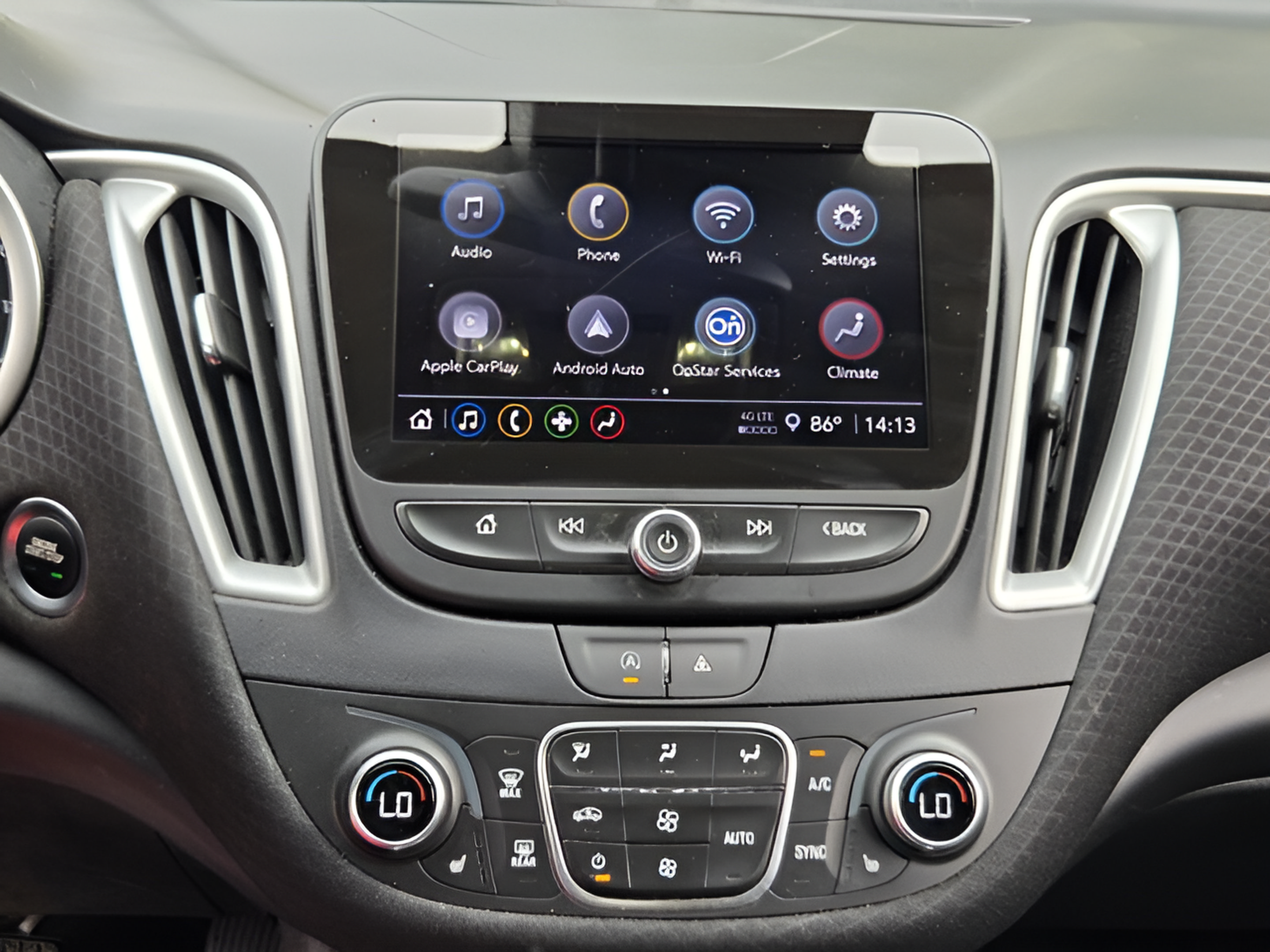 Used 2024 Chevrolet Malibu LT FWD image 15