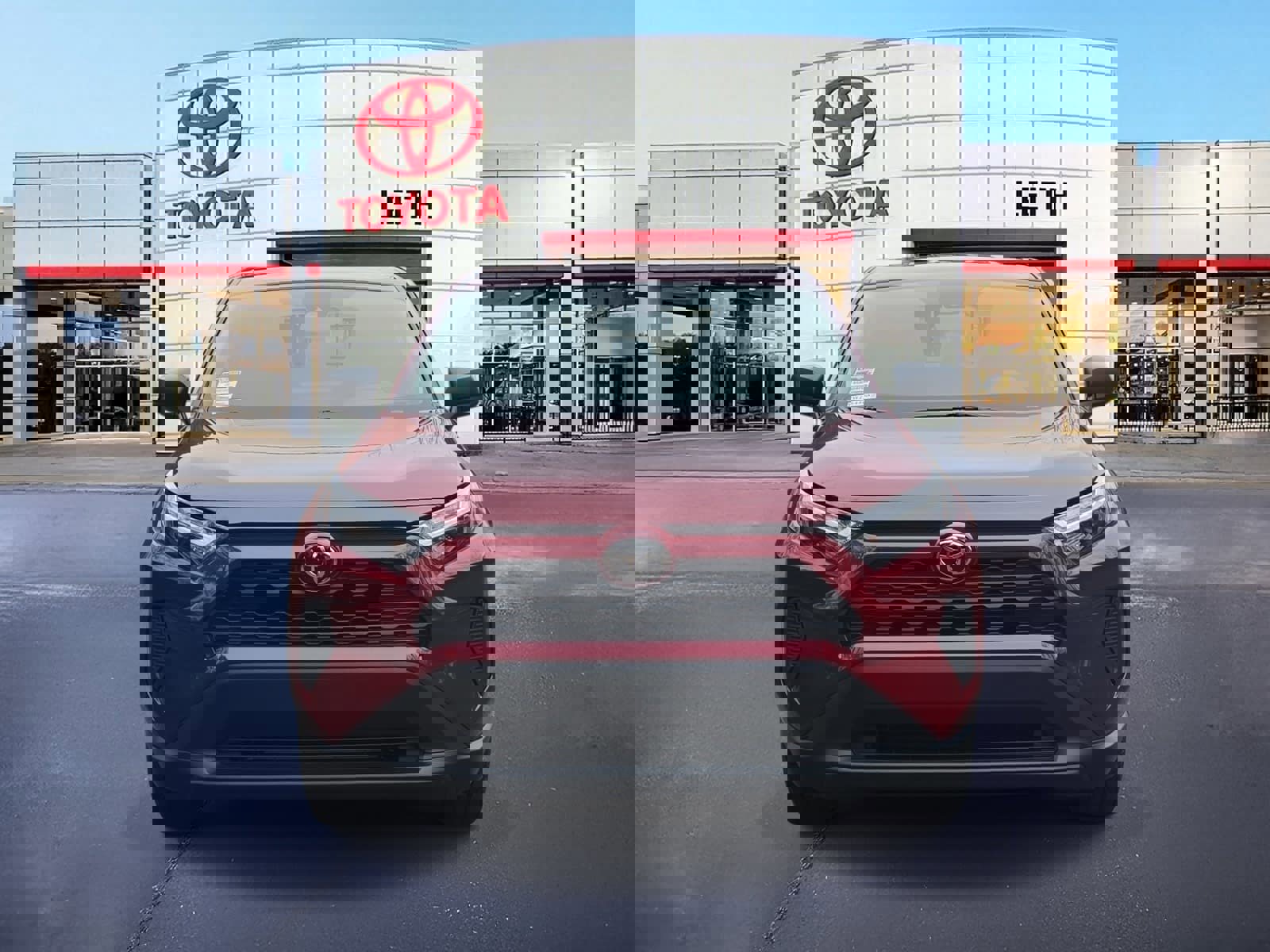 Used 2023 Toyota RAV4 LE image 2