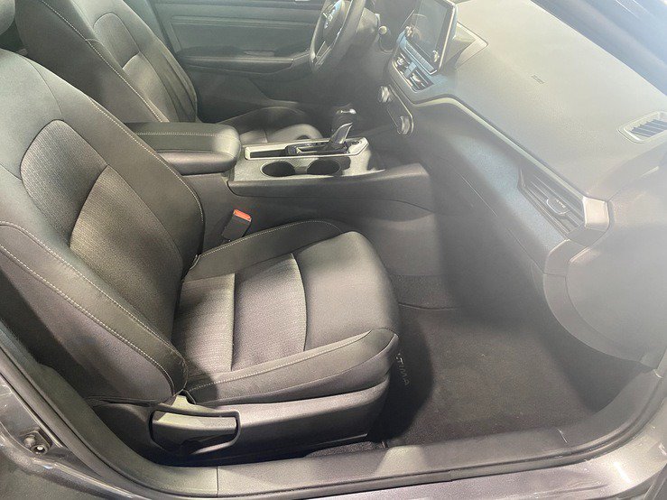 Used 2020 Nissan Altima 2.5 S FWD image 18