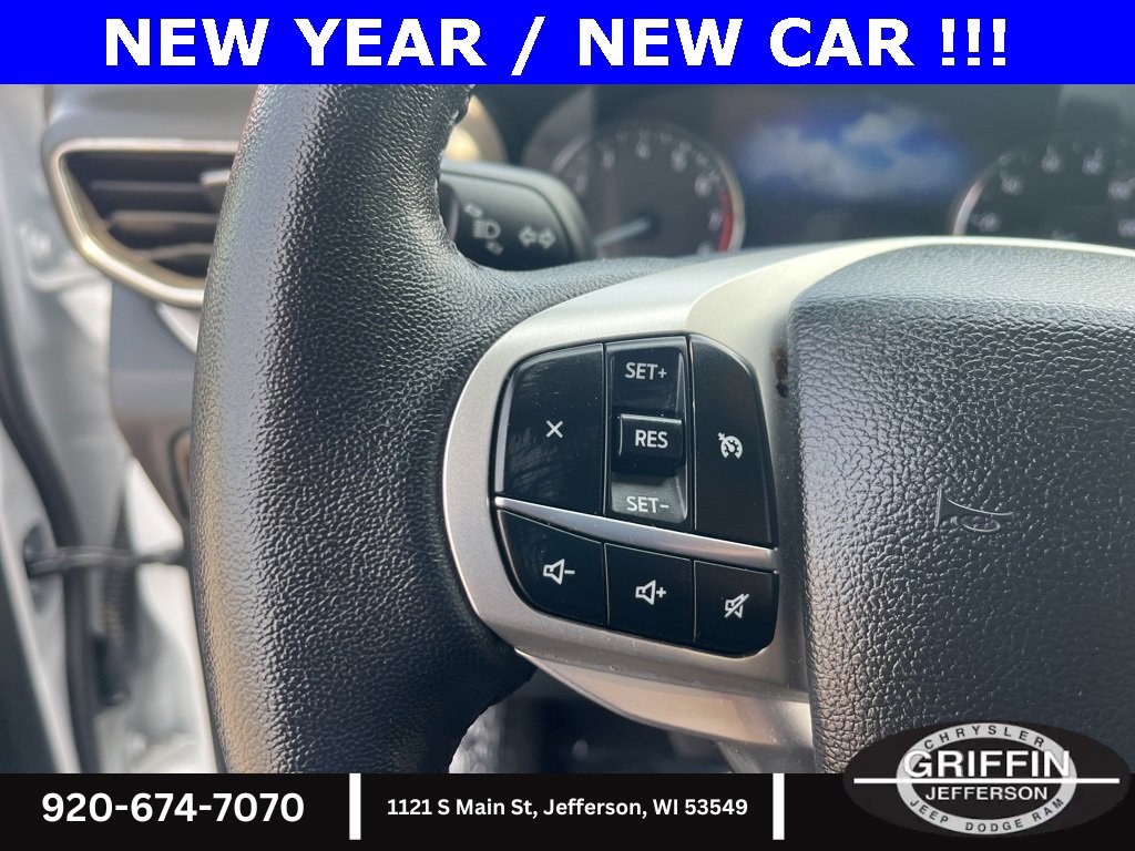 Used 2023 Ford Explorer XLT w/ Equipment Group 202A image 12