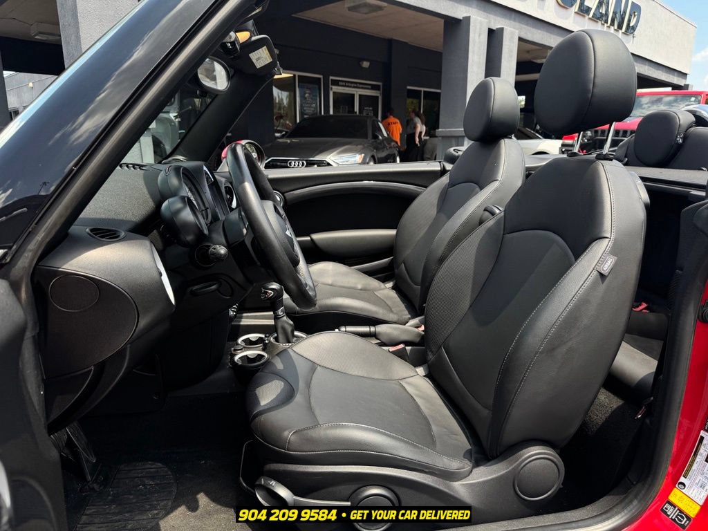 Used 2014 MINI Cooper S FWD image 16