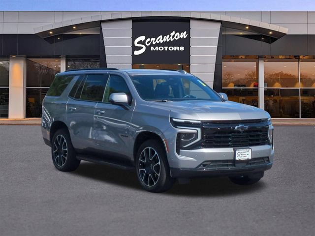 Used 2025 Chevrolet Tahoe RST w/ Comfort Package AWD/4WD image 7