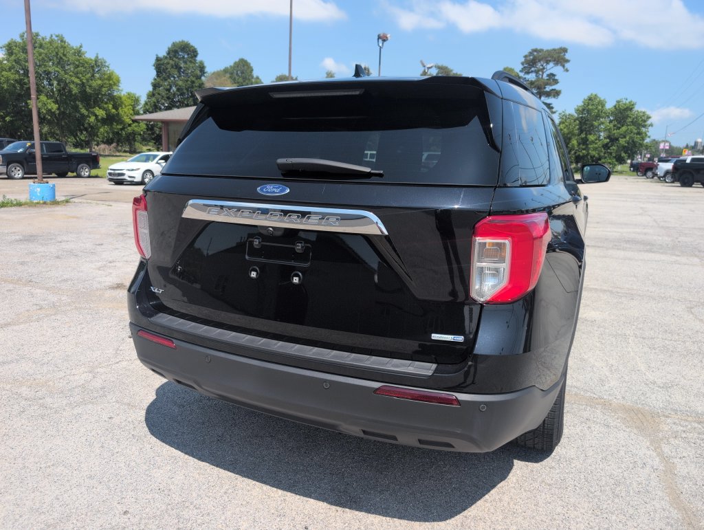 Used 2020 Ford Explorer XLT AWD/4WD image 18