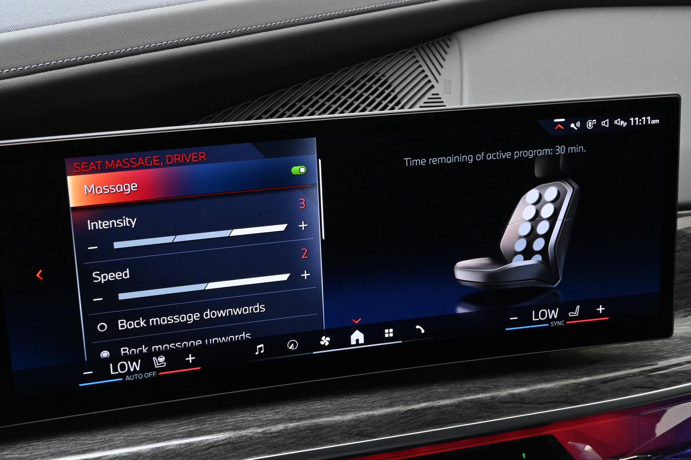 Certified 2024 BMW i7 eDrive50 w/ Executive Package RWD image 19
