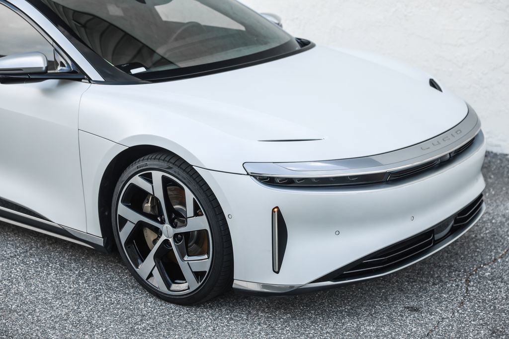 Used 2022 Lucid Air Dream Edition image 5