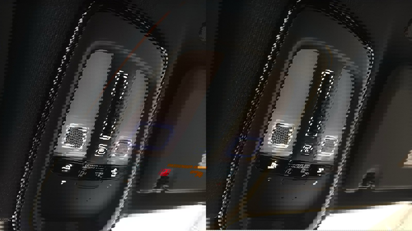 Used 2026 Volvo XC40 B5 Ultra w/ Protection Package Premier image 20