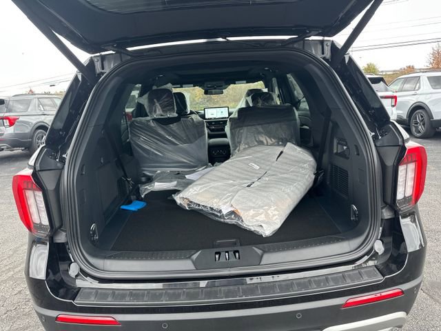New 2026 Ford Explorer Platinum w/ LUX Leather Package AWD/4WD image 10