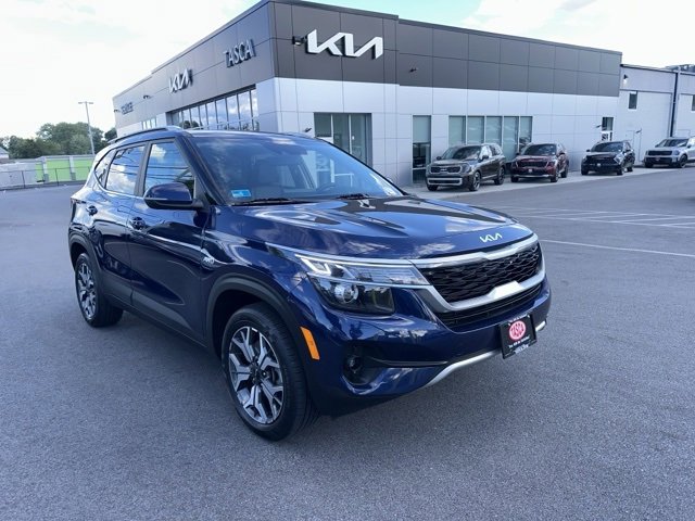 Used 2023 Kia Seltos EX