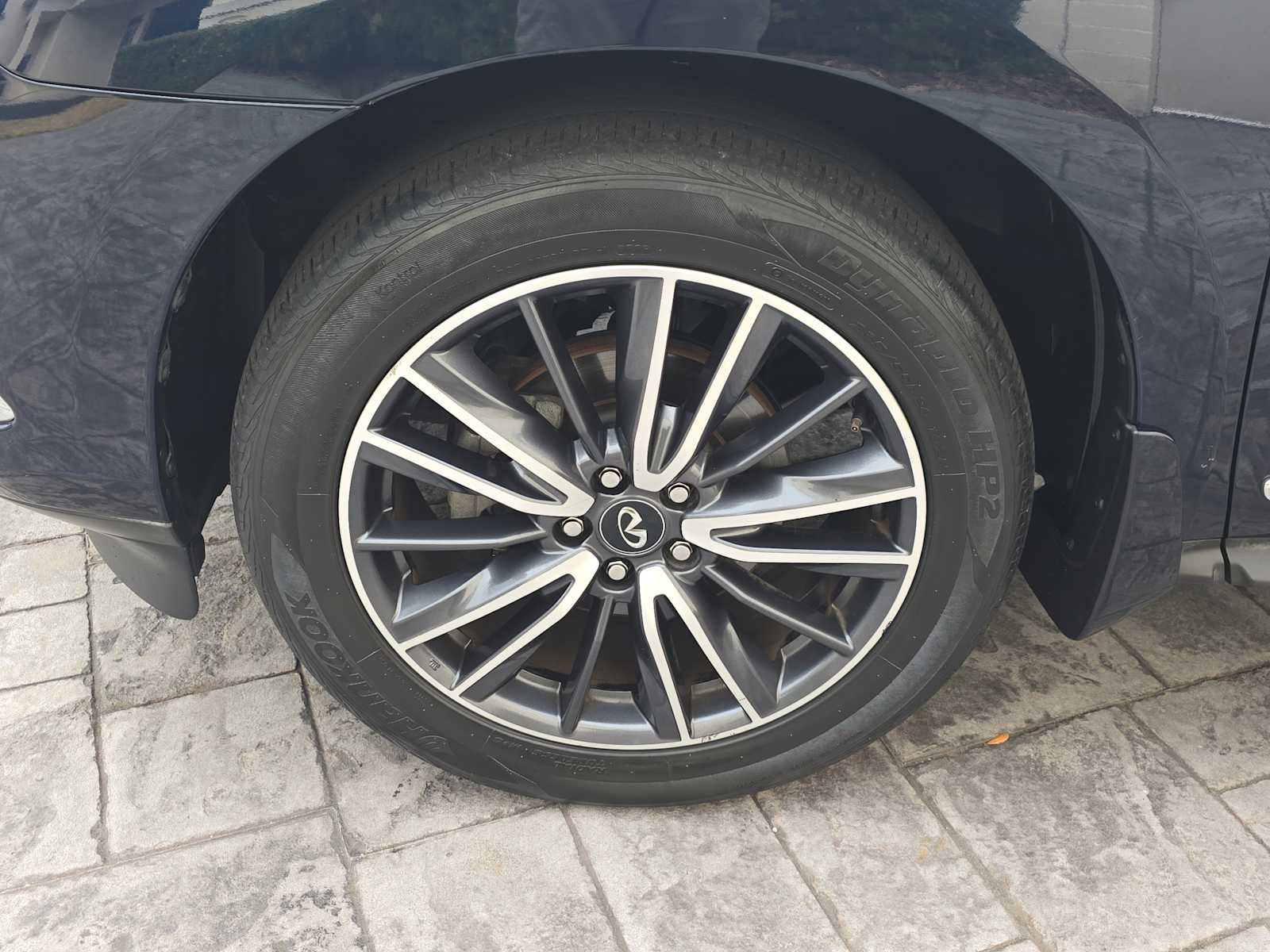 Used 2020 INFINITI QX60 Signature Edition image 8