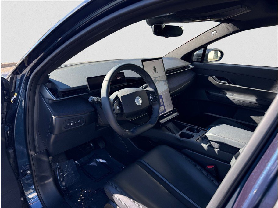 Used 2023 Fisker Ocean Extreme AWD/4WD image 9