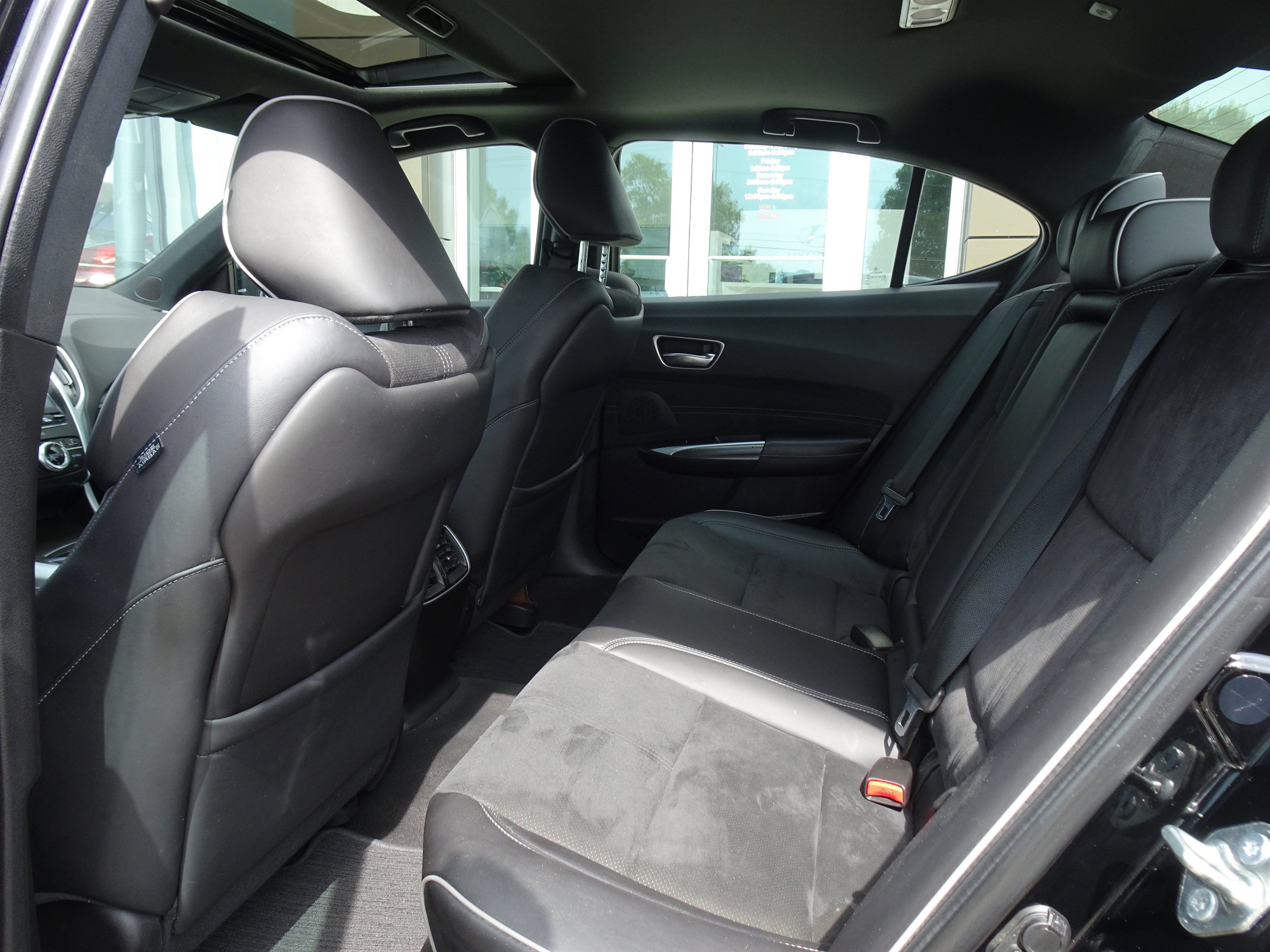 Used 2019 Acura TLX w/ Technology & A-SPEC Package FWD image 15