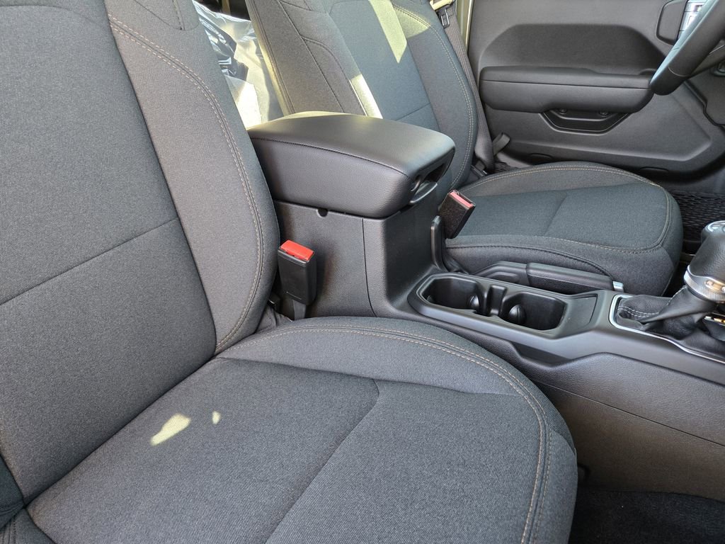 New 2026 Jeep Gladiator Sport S image 8