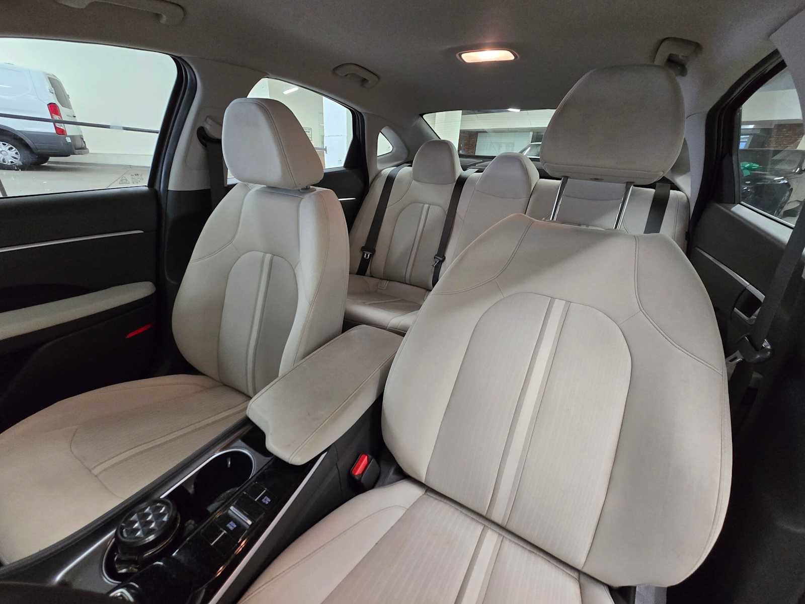 Used 2023 Hyundai Sonata SEL FWD image 18