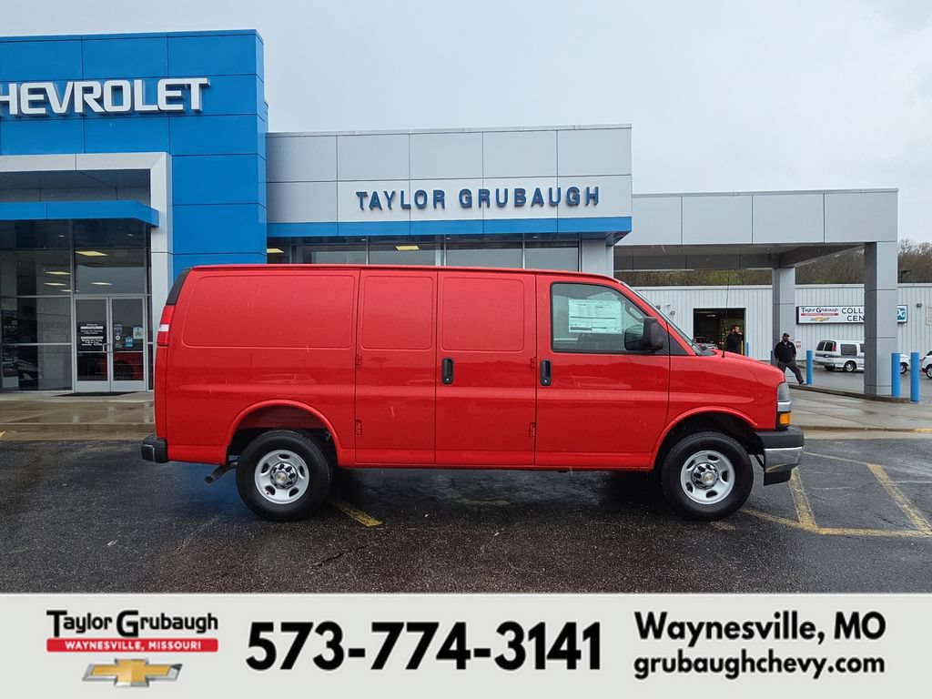 New 2026 Chevrolet Express 3500 w/ Driver Convenience Package
