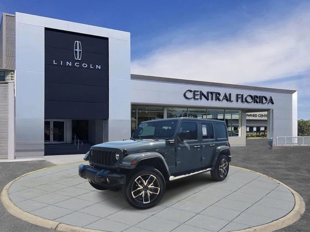 Used 2024 Jeep Wrangler Unlimited w/ Convenience Group AWD/4WD image 34