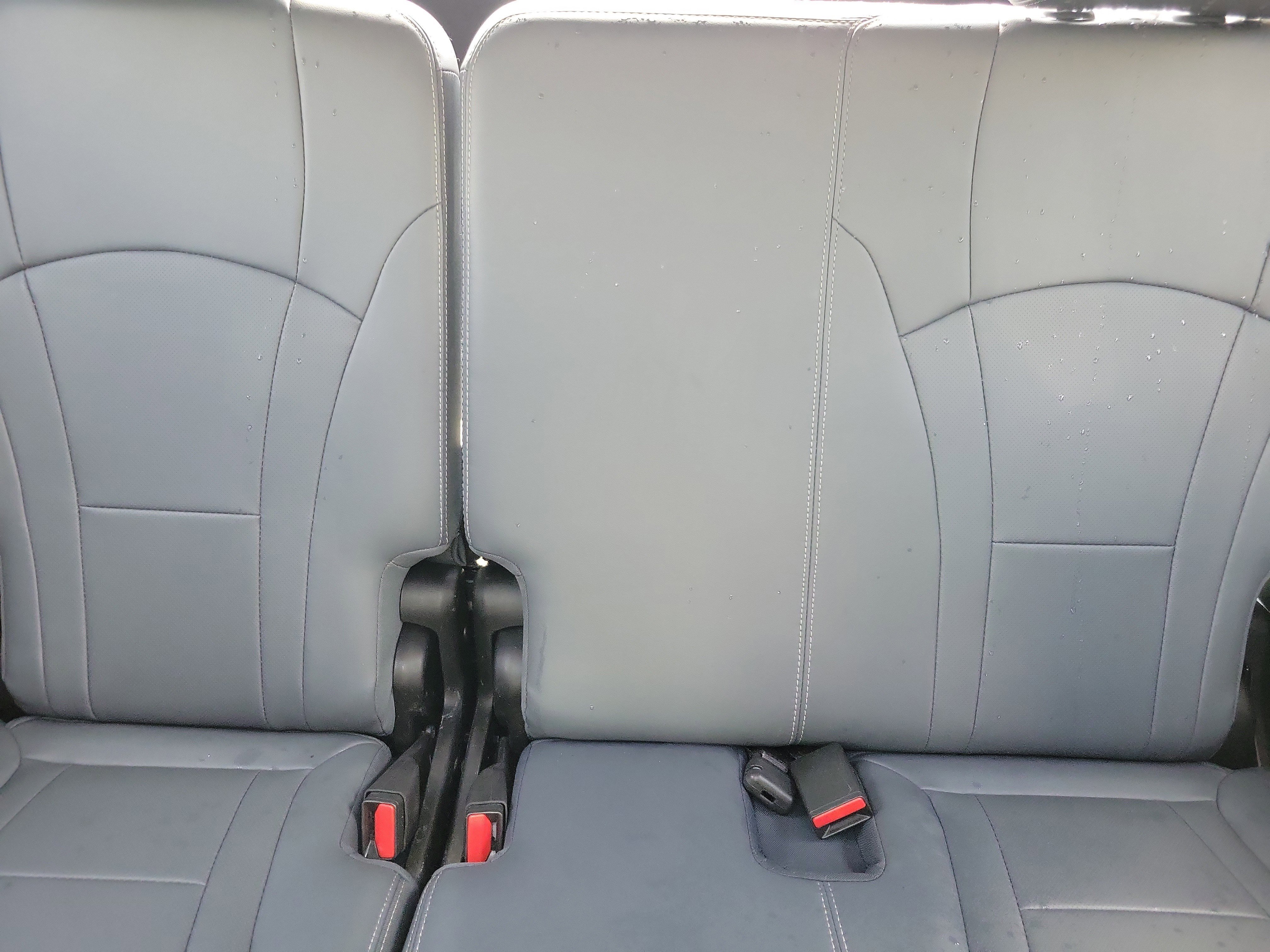 Used 2019 Buick Enclave Essence image 10