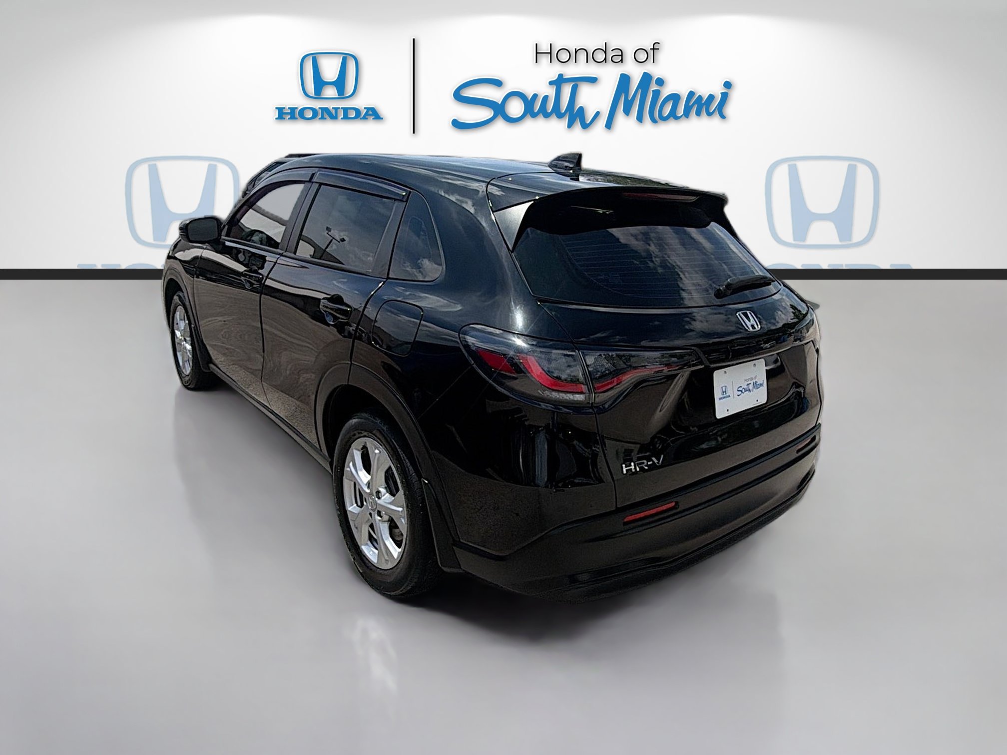 Used 2024 Honda HR-V LX image 5