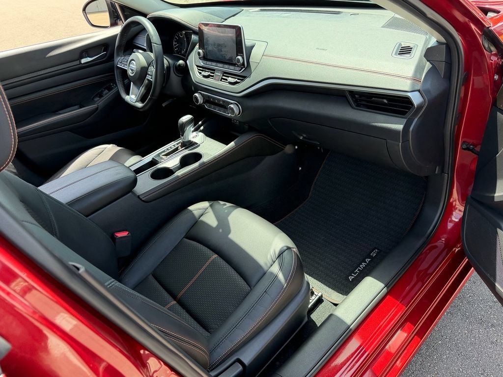 Certified 2019 Nissan Altima 2.5 SR FWD image 18