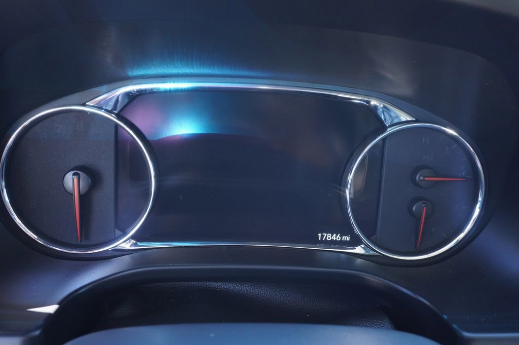 Used 2021 GMC Acadia Denali w/ Denali Technology Package FWD image 10