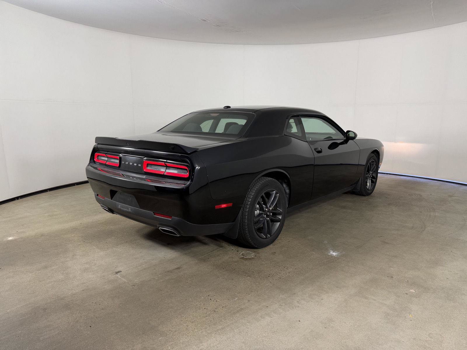 Used 2019 Dodge Challenger SXT w/ Blacktop Package AWD/4WD image 8