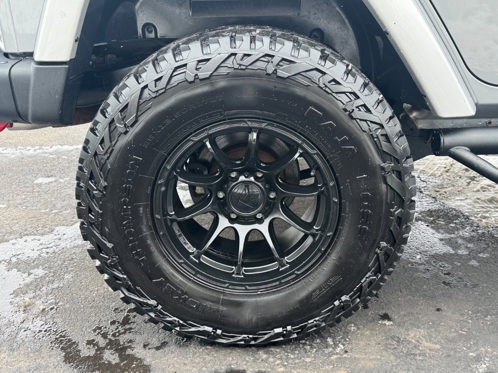 Used 2013 Jeep Wrangler Rubicon image 11