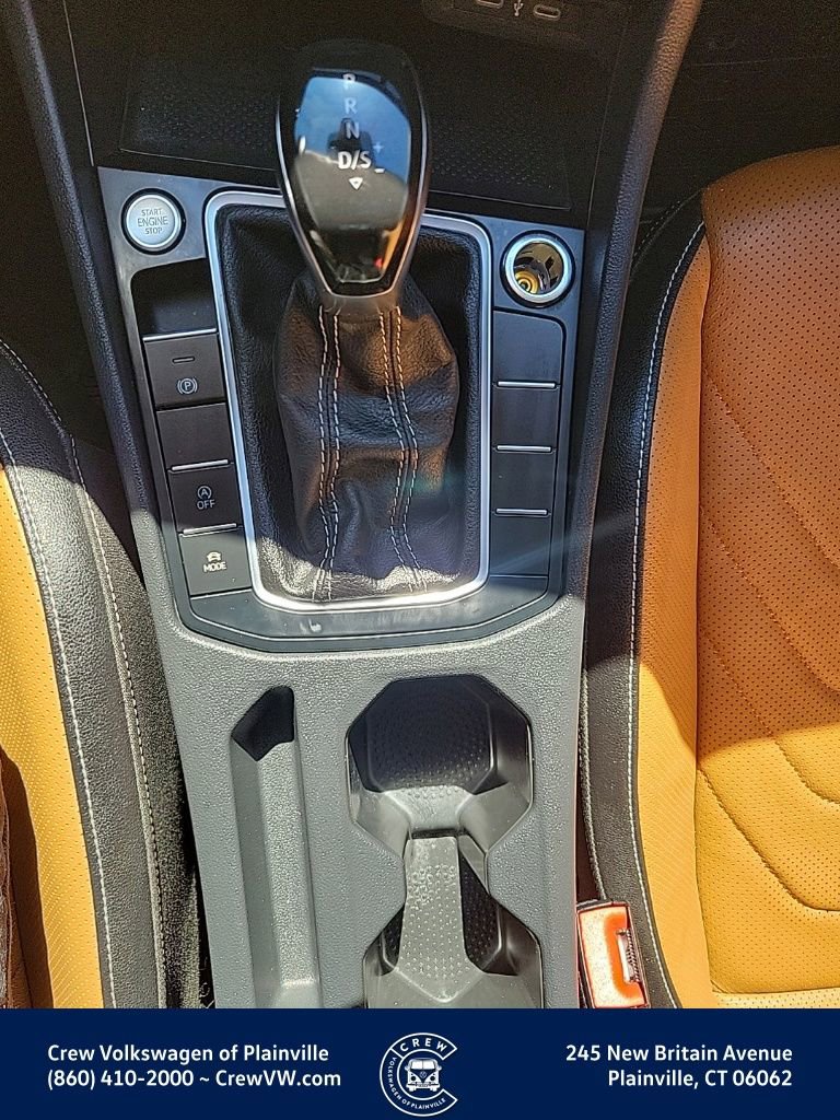 Certified 2024 Volkswagen Jetta SEL FWD image 9