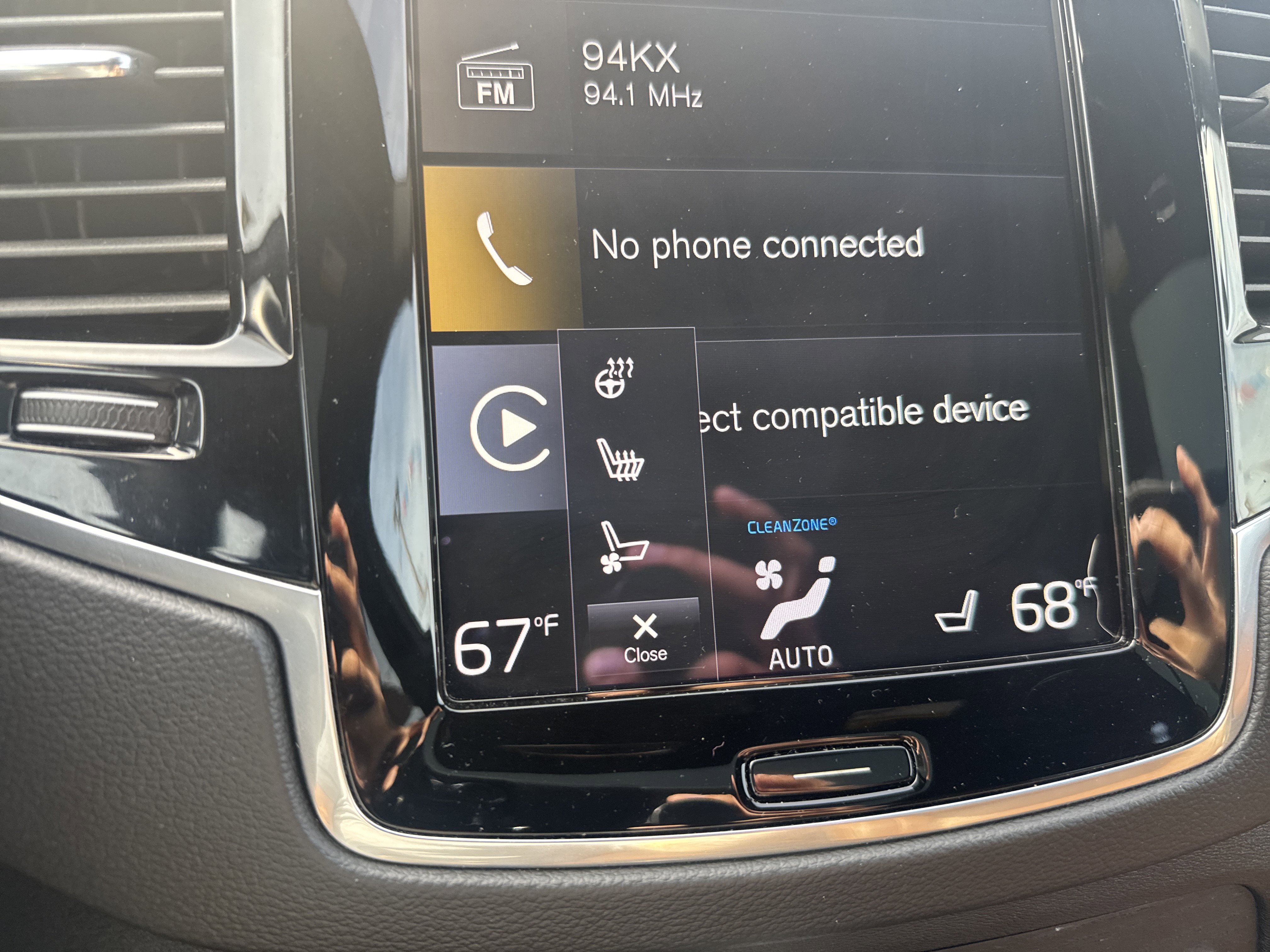 Used 2022 Volvo XC90 T8 Inscription image 27