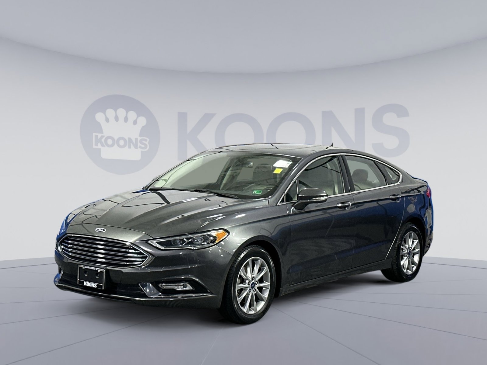 Used 2017 Ford Fusion SE w/ Fusion SE Technology Package