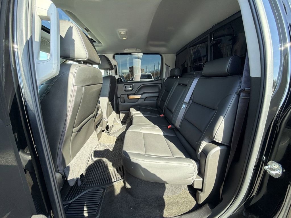Used 2016 Chevrolet Silverado 3500 LTZ w/ Duramax Plus Package image 25