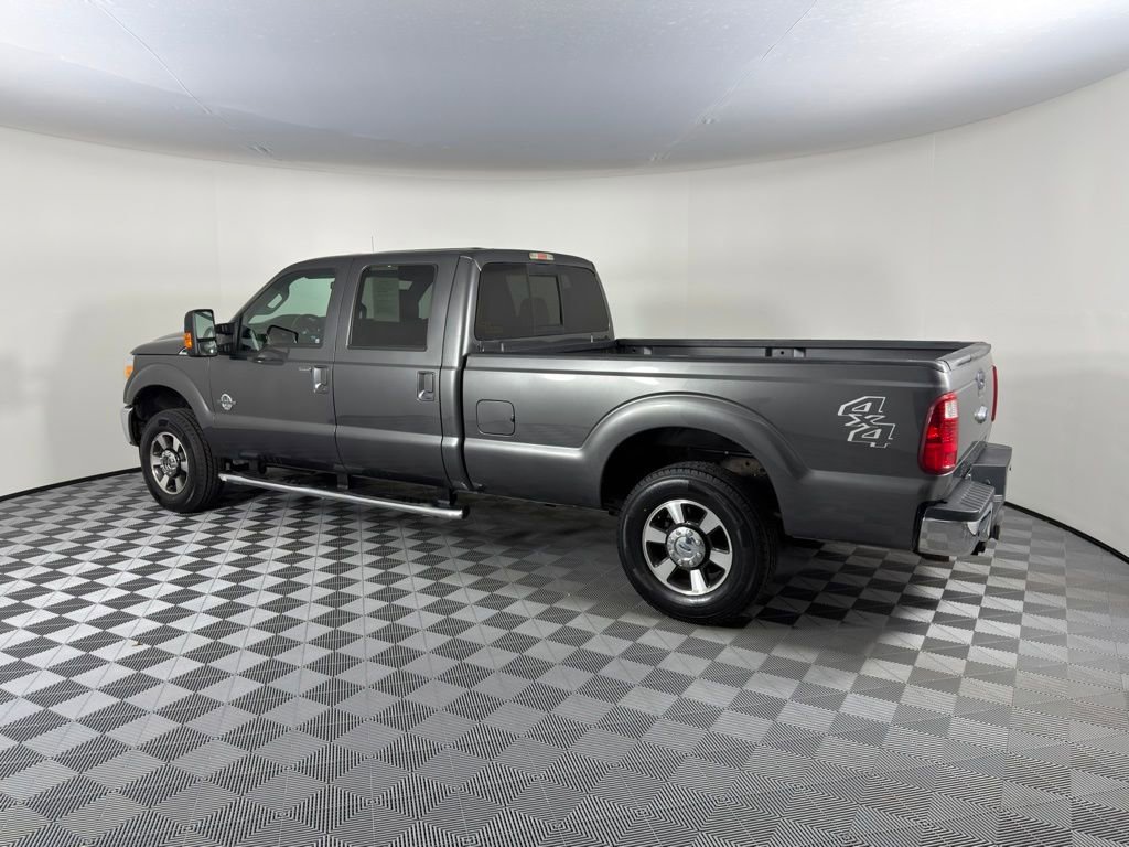 Used 2016 Ford F250 Lariat w/ Lariat Interior Package image 5