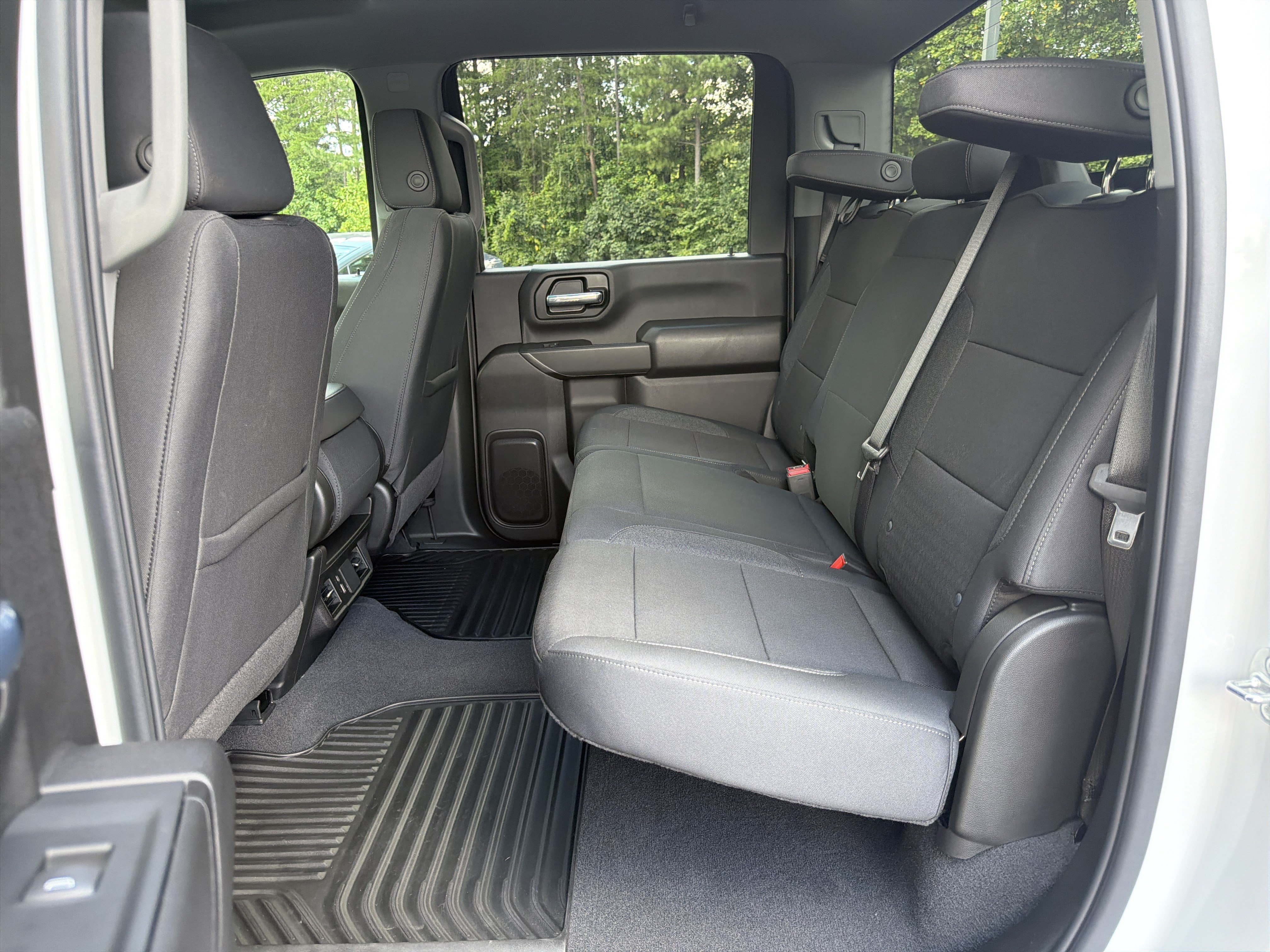 Used 2026 Chevrolet Silverado 2500 Custom w/ Custom Value Package AWD/4WD image 20