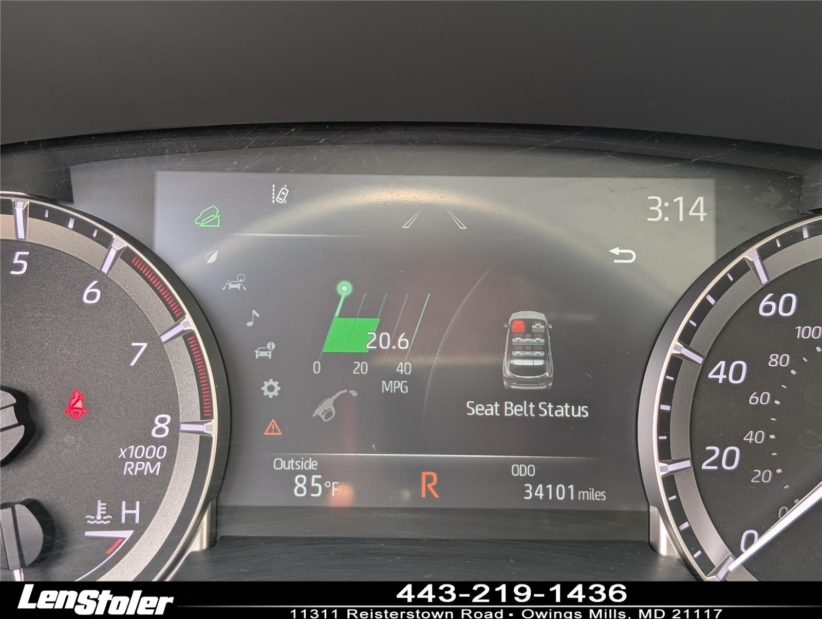Used 2023 Toyota Highlander XLE AWD/4WD image 32