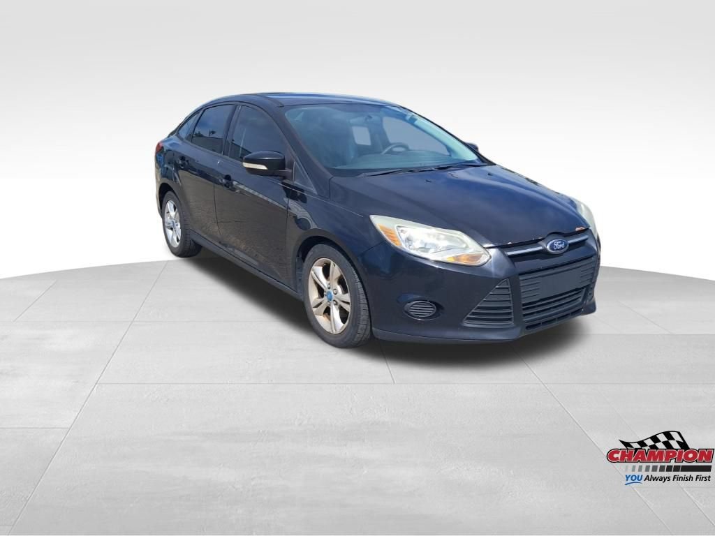 Used 2013 Ford Focus SE w/ SE Winter Pkg FWD image 9