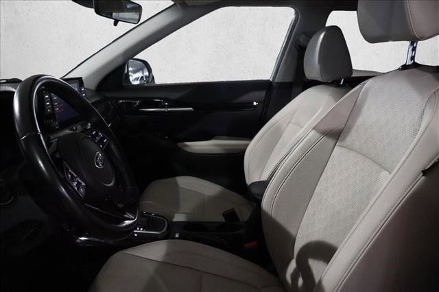 Used 2021 Kia Seltos EX image 21
