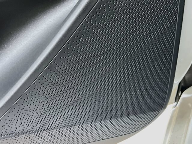 New 2026 Kia Niro Wind FWD image 19