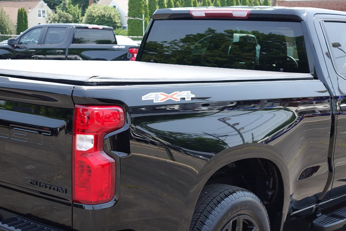 Used 2024 Chevrolet Silverado 1500 Custom AWD/4WD image 12