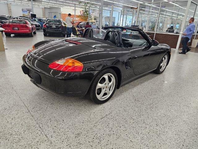 Used 2000 Porsche Boxster RWD image 31