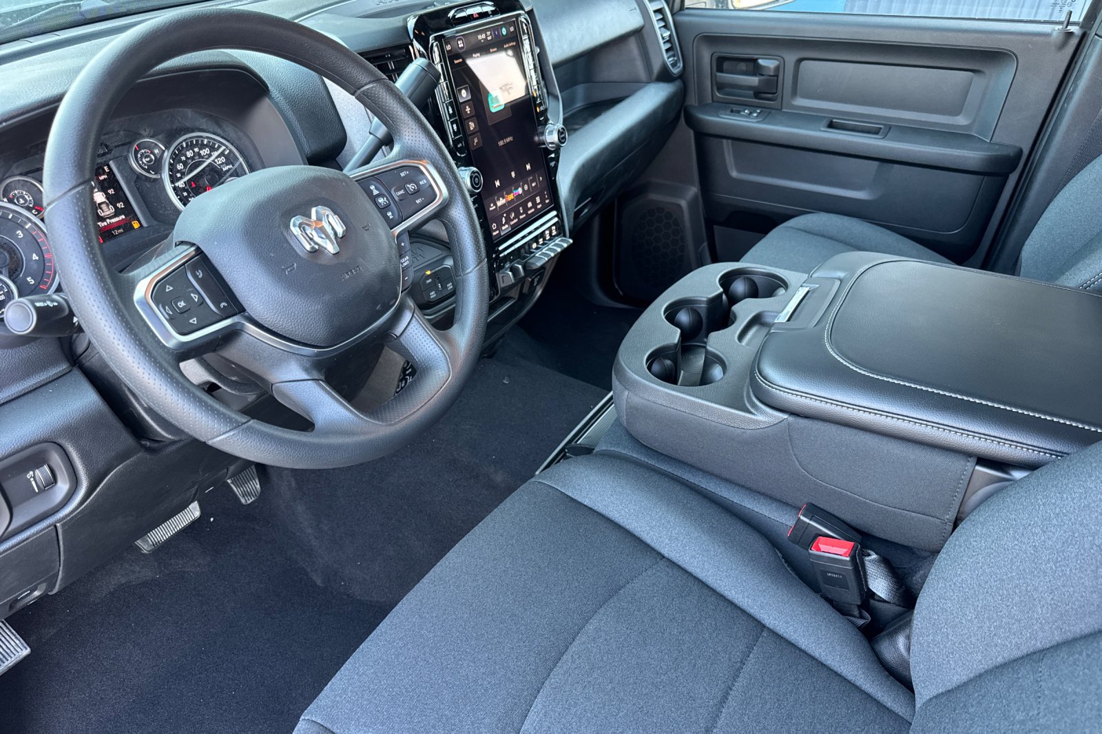 New 2027 RAM 2500 Tradesman AWD/4WD image 9