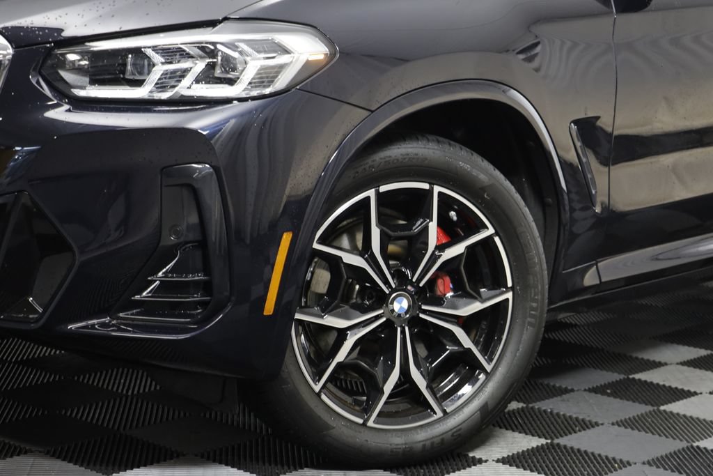 Used 2022 BMW X4 M40i AWD/4WD image 3