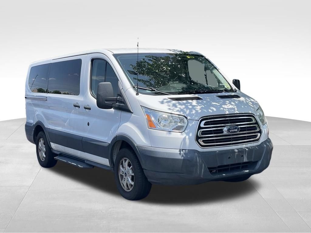 Used 2016 Ford Transit 150 XLT RWD image 20